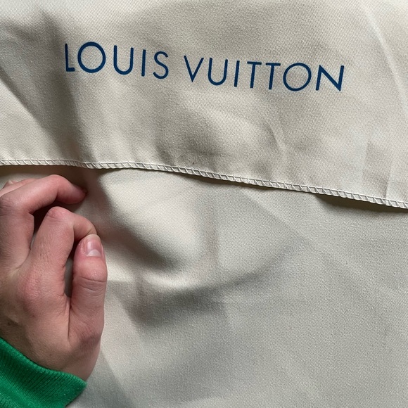 Louis Vuitton Jungle Tote - Picture 10 of 12